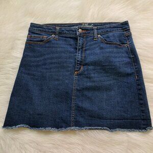 Universal Thread 93% Cotton Stretch Raw Hem Denim Skirt Size 10